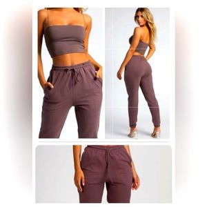 Meshki Sylvia mauve loop back jogger pants size: Medium.